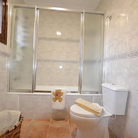 Holiday home Agradable Adosado Con Piscina, Duchas Hidromasaje Torrevieja
