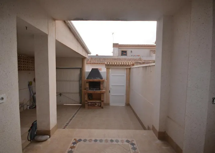 Agradable Adosado Con Piscina, Duchas Hidromasaje Nyaraló *